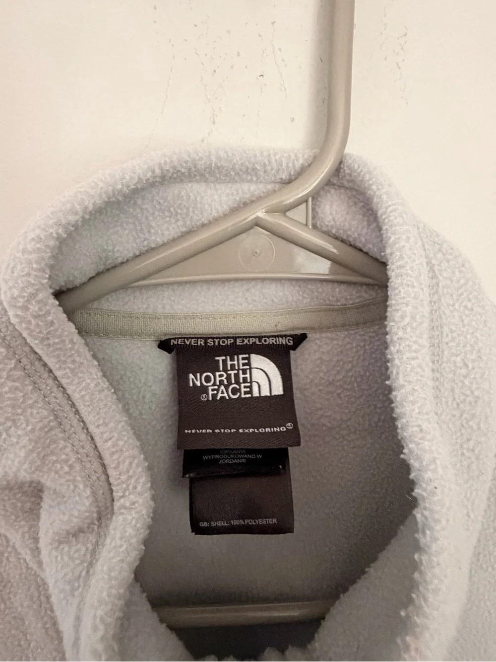 The North Face Men's Light Gray Quarter-Zip Fleece Jacket